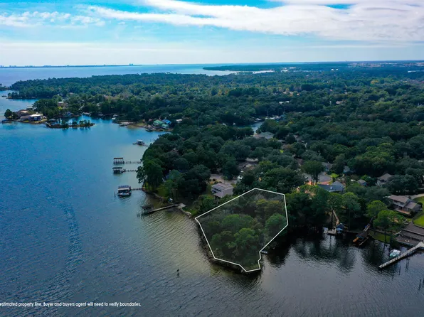 1743 23rd St, Niceville, FL 32578