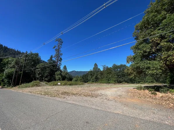 63907 State Highway 96, Happy Camp, CA 96039