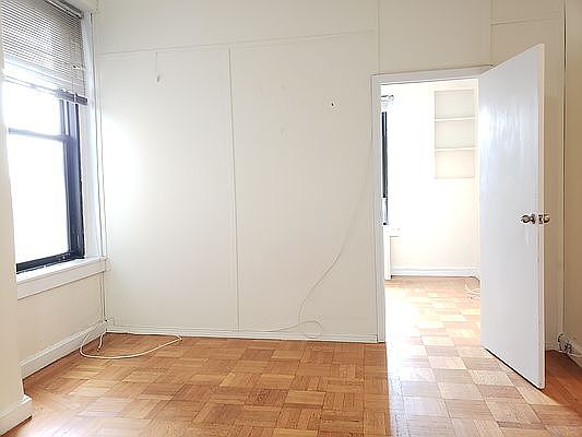 2nd image of 510 W 110th St #9L