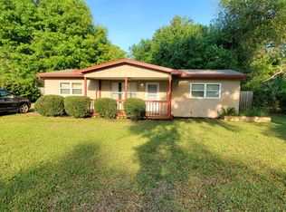380 Shrewsbury Rd, Mary Esther, FL 32569