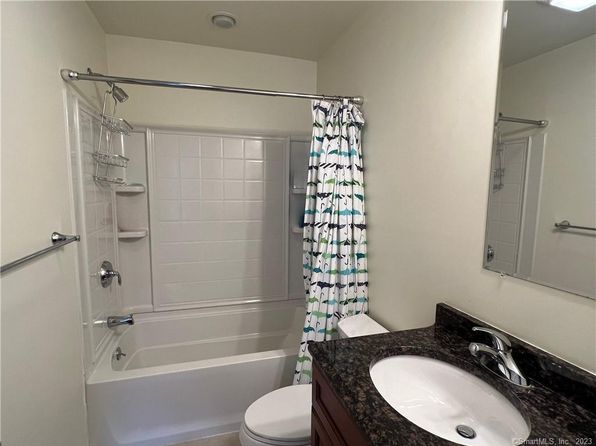 21 Old Oak Dr UNIT 21, Brookfield, CT 06804