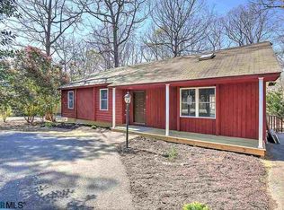 5 Clark Ct, Palmyra, VA 22963