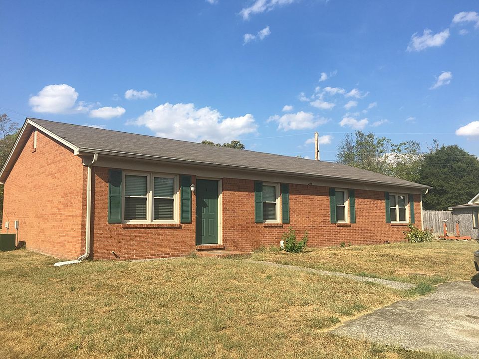 1st image of 301 Northampton Ct