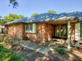1404 Oak Dr, Edmond, OK 73034