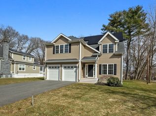 129 Dennison Ave, Framingham, MA 01702