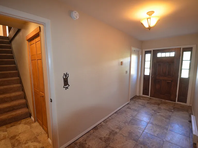 347 Huron Rd #450 — Photo 9