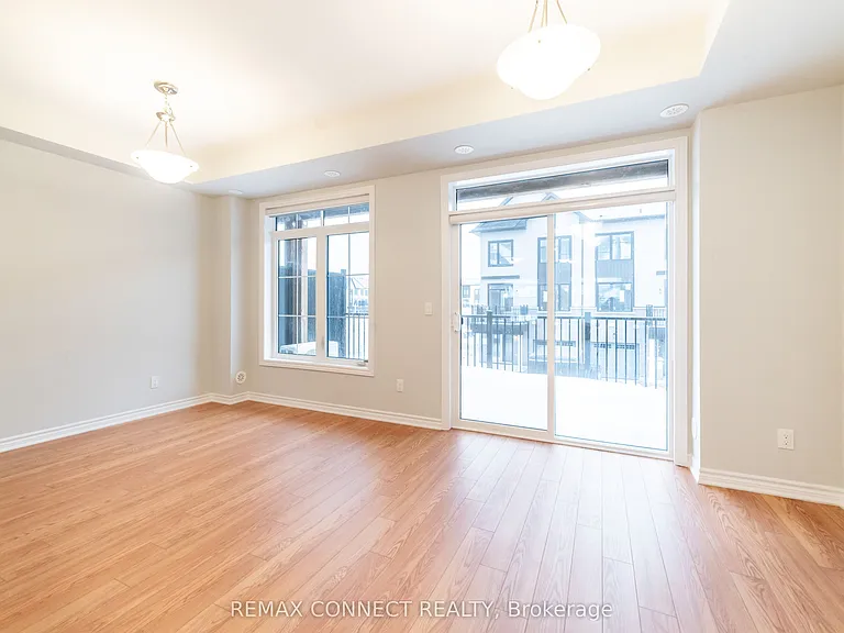 1028 Dyas Ave — Photo 10