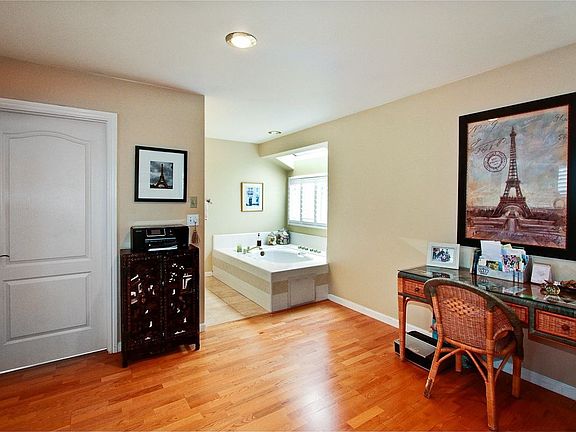 4th image of 273 Aptos Beach Dr