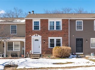 6241 Pheasant Hill Rd, Dayton, OH 45424