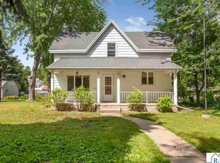 808 S 5th St, Saint Peter, MN 56082