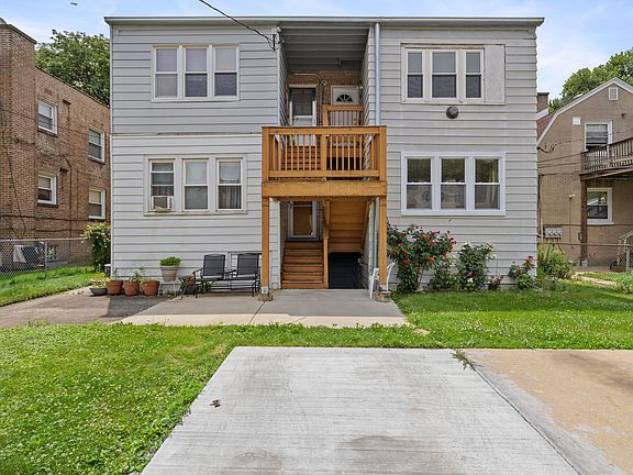 2nd image of 2830 W Summerdale Ave #2