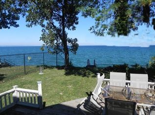 11 Campview Rd, Hamilton, ON L8E 5E2