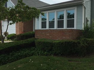 9 Calico Dr, Mount Sinai, NY 11766