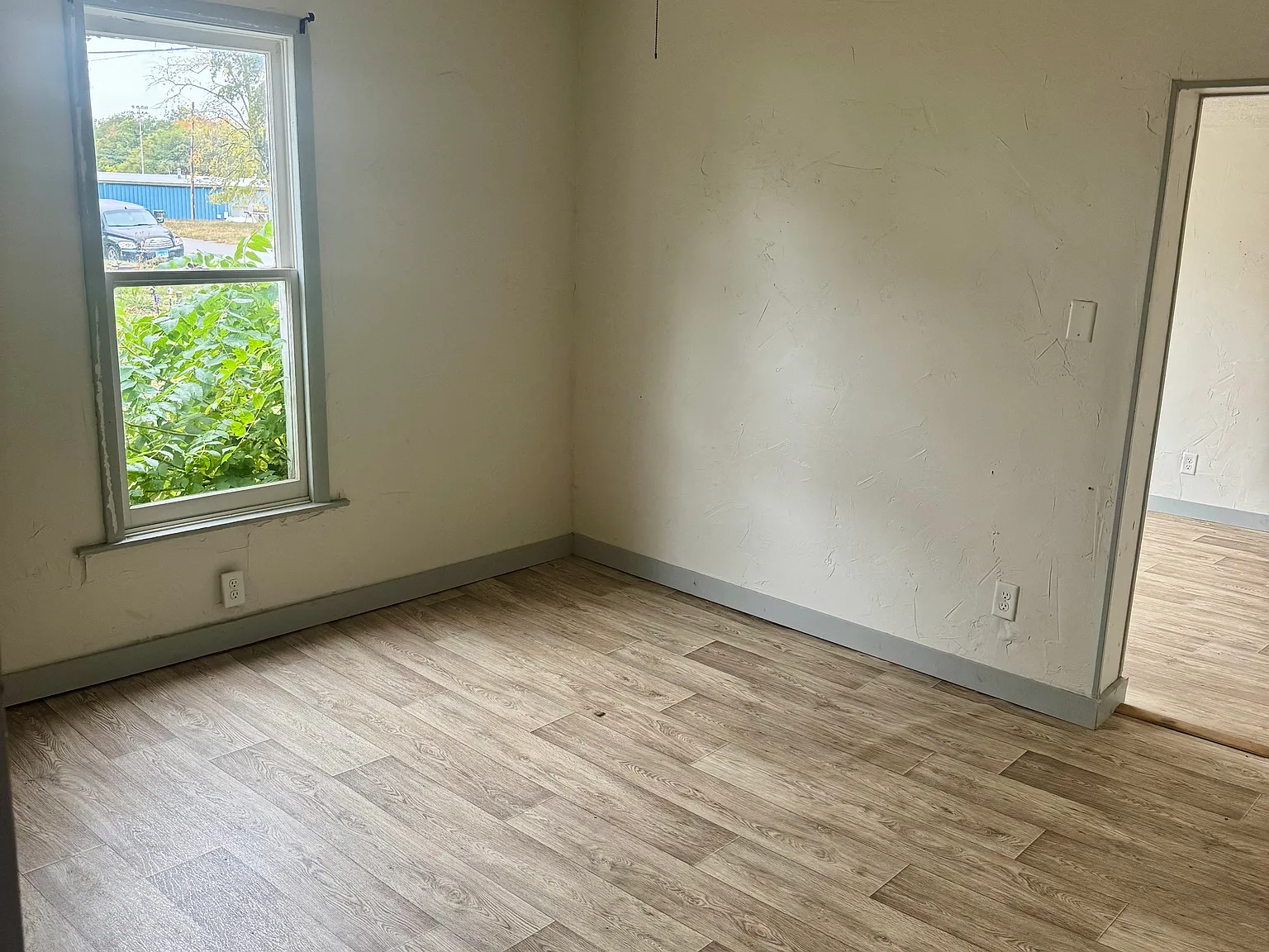 1 bed, 700 sqft, $775 — Photo 2