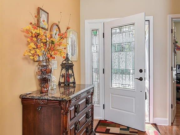 3rd image of 144 Carriage Summit Way