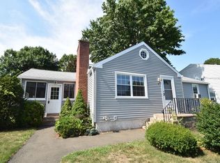 87 W Clark St, West Haven, CT 06516