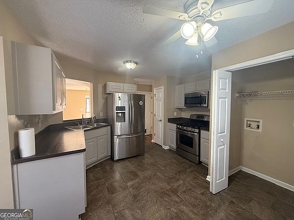 5th image of 449 Plantation Ct