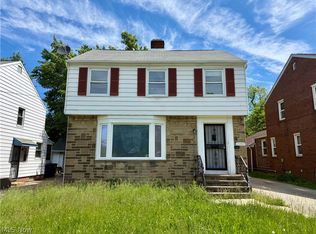 2257 N Taylor Rd, Cleveland Heights, OH 44112