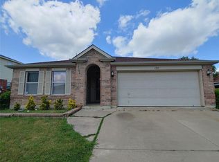 1315 Cloyne Dr, Arlington, TX 76002