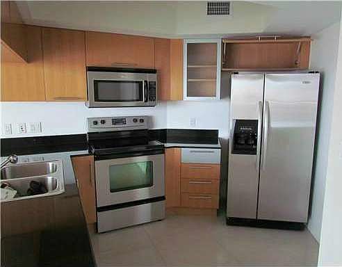 5th image of 1750 N Bayshore Dr APT 2724