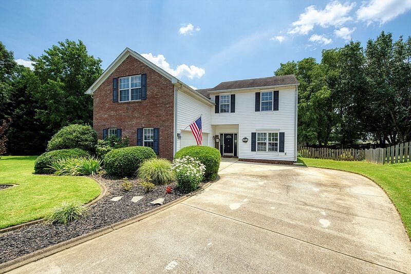 1st image of 20 Druid Hill Ct