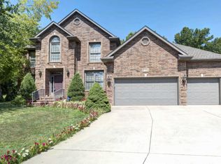 4019 E Melody Ln, Springfield, MO 65809