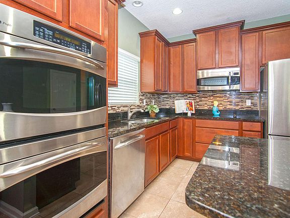 5th image of 124 Timberwood Dr