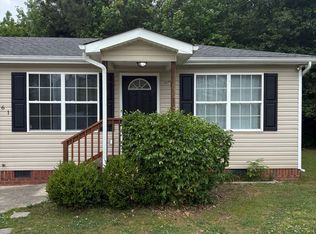 361 Hogan Cir #C, Rossville, GA 30741
