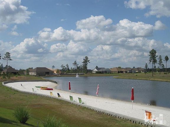 3rd image of 8190 Ibis Point NE