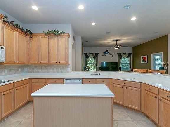 2nd image of 1415 Lakemist Ln