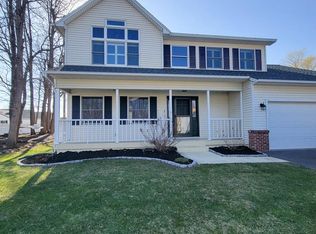 21 Independence Dr, Plattsburgh, NY 12901