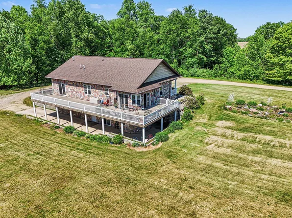16470 E Ts Ave, Fulton, MI 49052