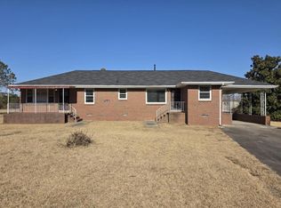 5210 Hillside Park Dr, Disputanta, VA 23842