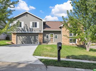 2602 Century Rd, Bellevue, NE 68123