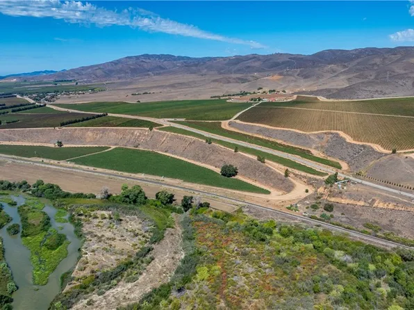 35095 Metz Rd, Soledad, CA 93960