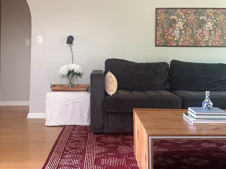 1109 Clairmonte Dr — Photo 2