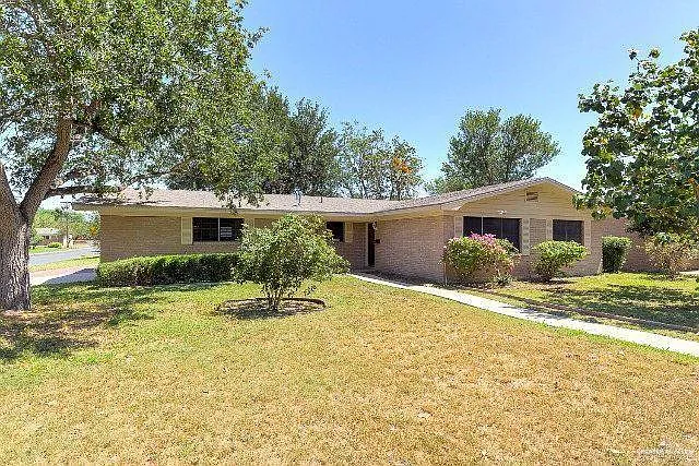 1524 Primrose Ave — Photo 11