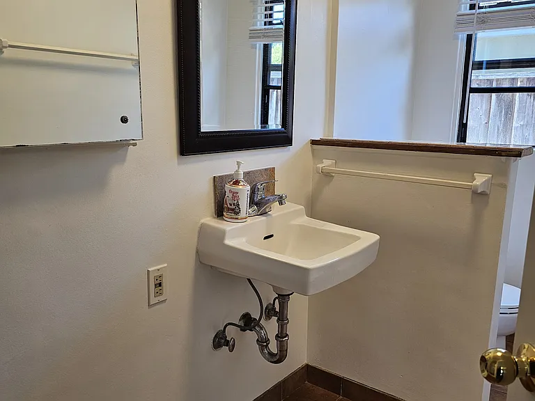535 S Branciforte Ave #4 — Photo 13