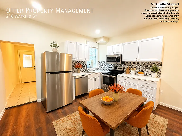 246 Watkins St — Photo 2