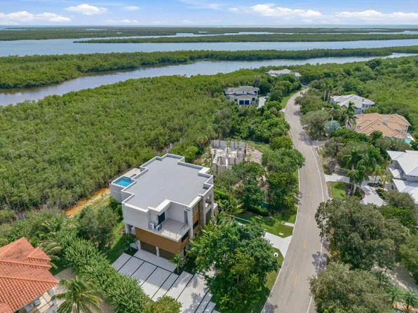 1150 Blue Hill Creek Dr, Marco Island, FL 34145