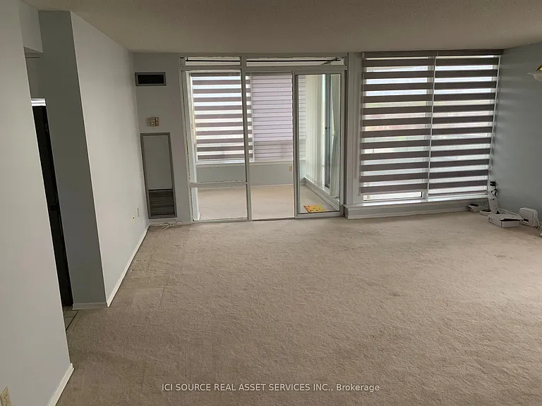 330 Alton Towers Cir #611 — Photo 12