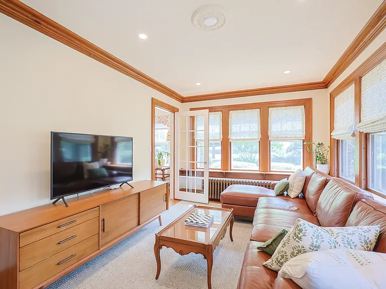 27 Chesterfield Rd — Photo 8