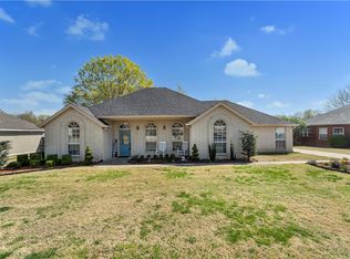 2803 E Brookshire St, Springdale, AR 72762