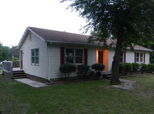 810 Short St, Burlington, NC 27217