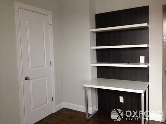 3rd image of 2299 A C Powell Blvd APT 2D