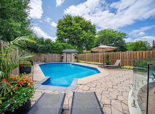4194 Trellis Cres, Mississauga, ON L5L2M2