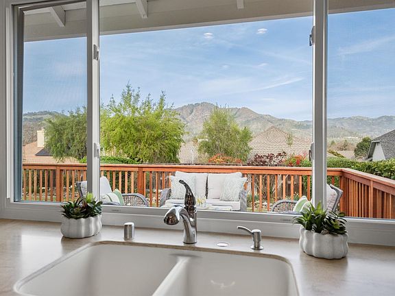 5th image of 408 Woodley Way