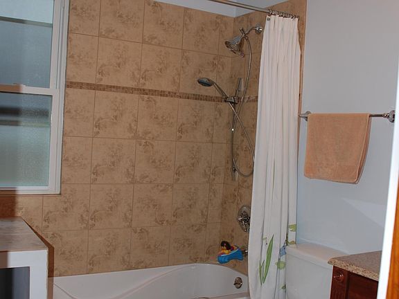 2nd image of 3435 W Schubert Ave