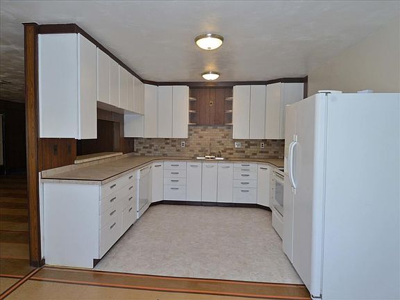 5th image of 1961 S Knox Ct