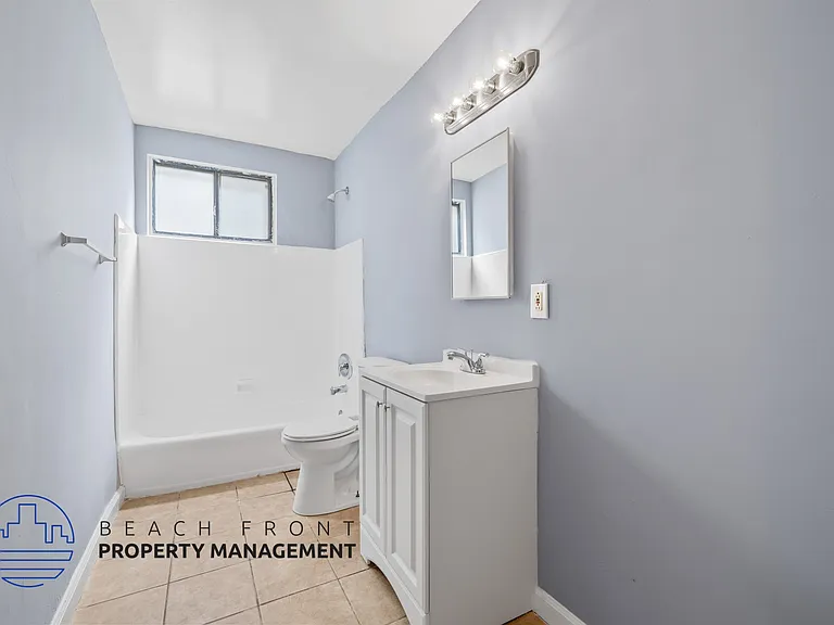 1822 W El Segundo Blvd — Photo 18